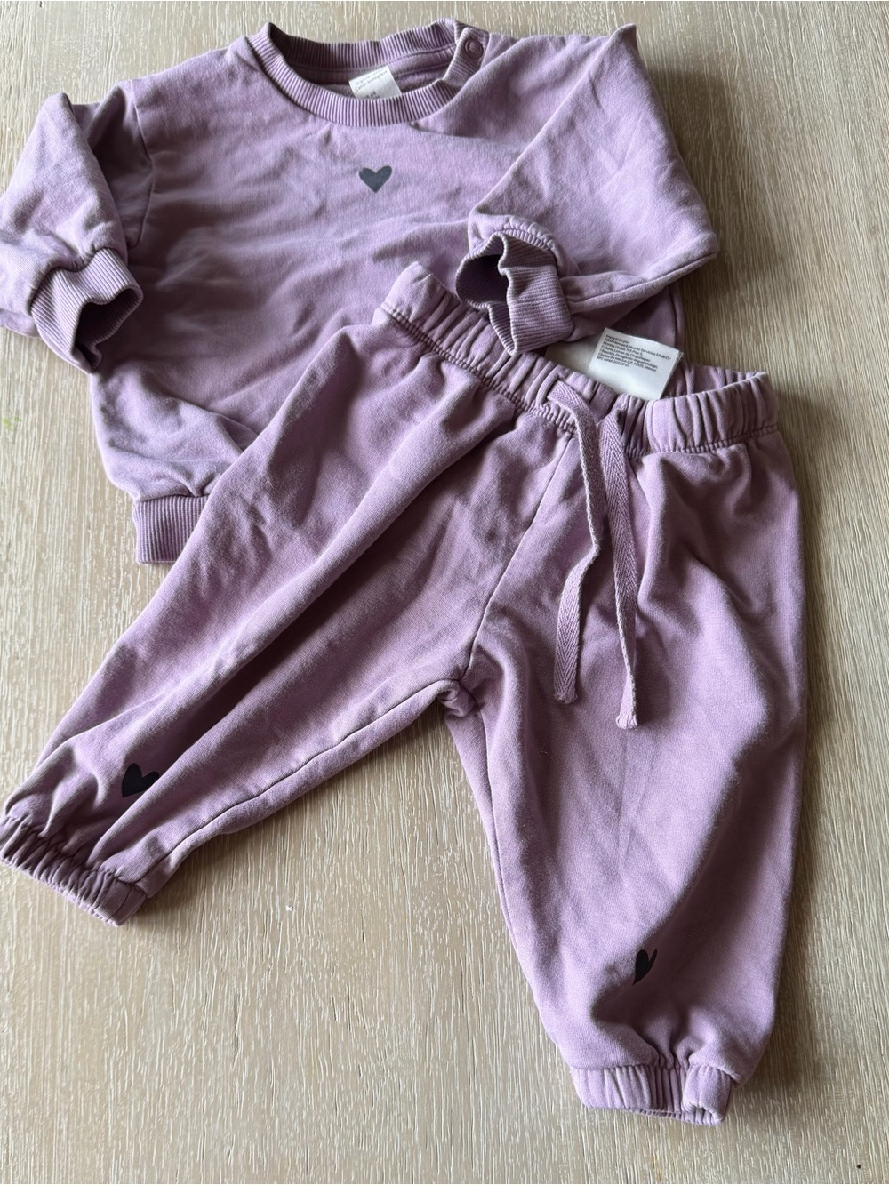 H&M Lavender Heart Sweatshirt & Jogger Set 6M